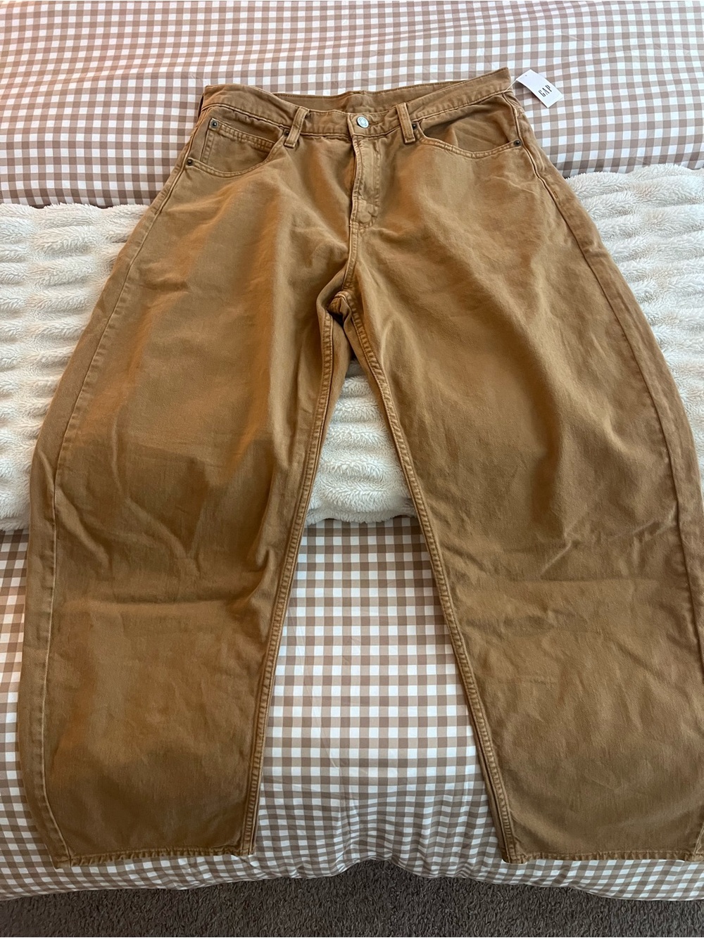 GAP Barrel High Rise Pants in Camel Brown